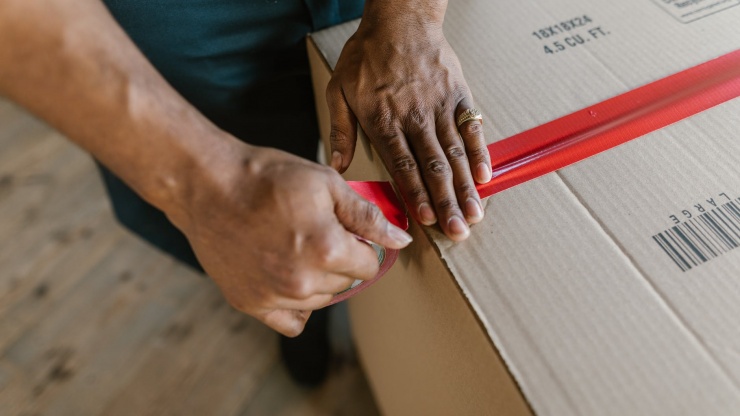 Packing Hacks To Simplify Your Moving Day